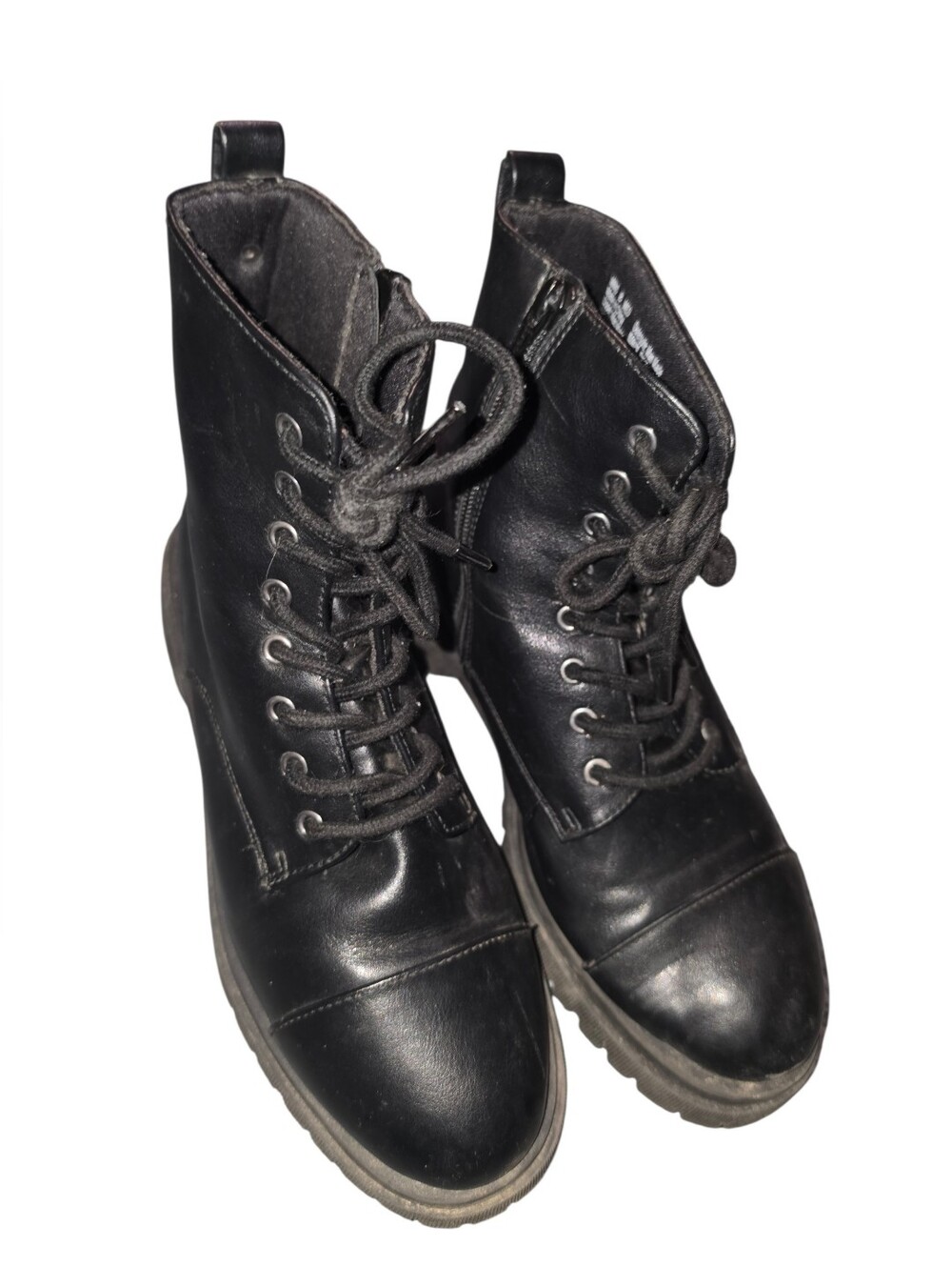 9/2/30. Womens SO Black Leather Lace-Up Combat Boots
